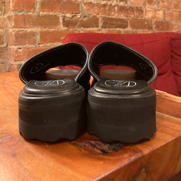 Vintage John Fluevog Leather Mod Mules 5.5/6 - Picture 4 of 7